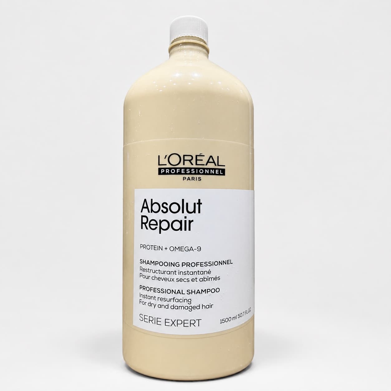 Botella grande de L'Oréal Professionnel Serie Expert Absolut Repair Shampoo 1500 ml